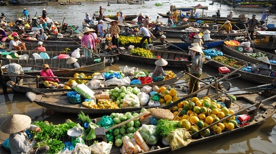 cho-noi-long-xuyen-o-mien-tay